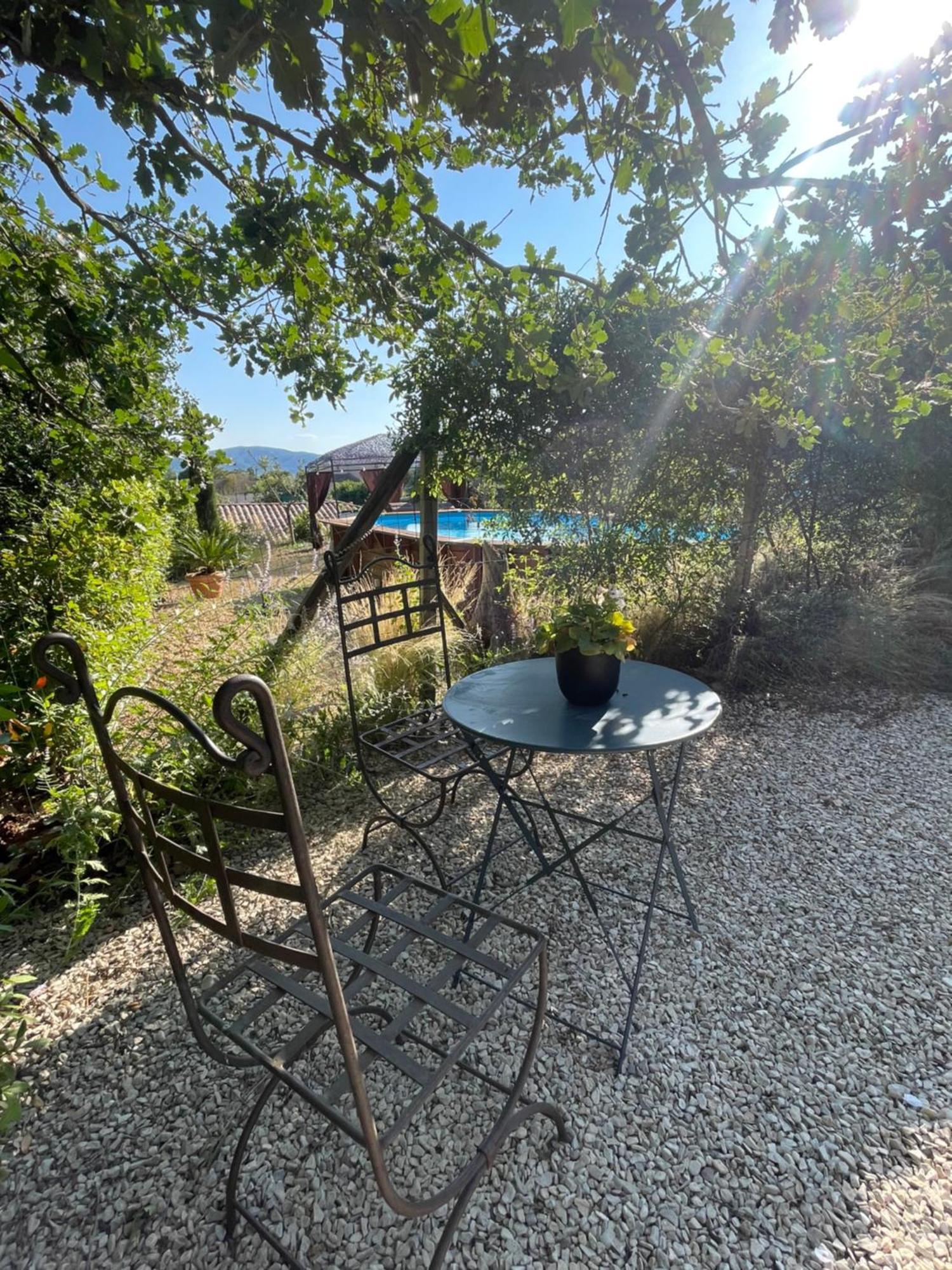 Maison D'Hotes Les Jardinettes En Luberon Villelaure Esterno foto