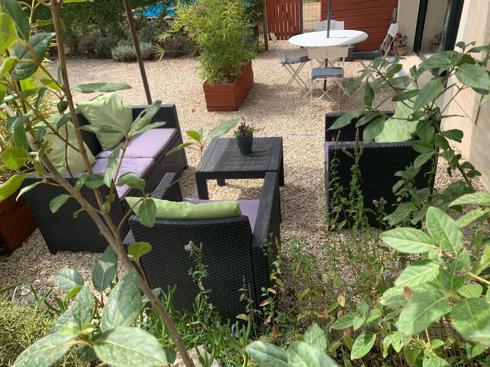 Maison D'Hotes Les Jardinettes En Luberon Villelaure Esterno foto
